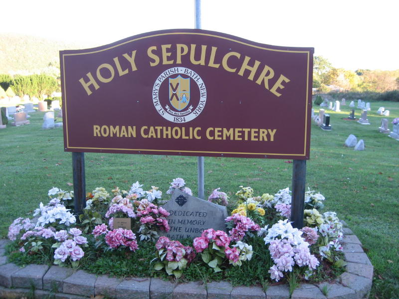 Holy Sepulchre Roman Catholic Cemetery