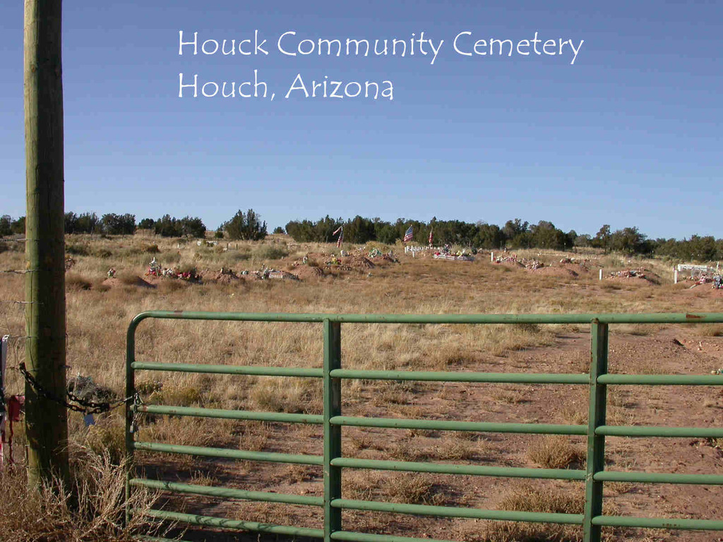 Houck Community Cemetery