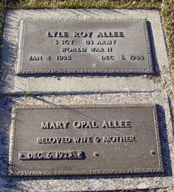 Mary Opal Allee 
