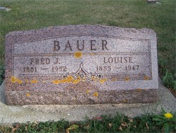 Louise <I>Huether</I> Bauer 