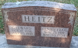 Henrietta Clara Rica “Etta” <I>Polzin</I> Heitz 