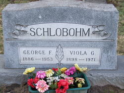 Viola G. <I>Slanger</I> Schlobohm 