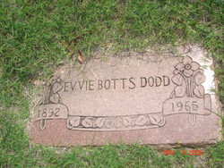 Evvie Mae <I>Botts</I> Dodd 