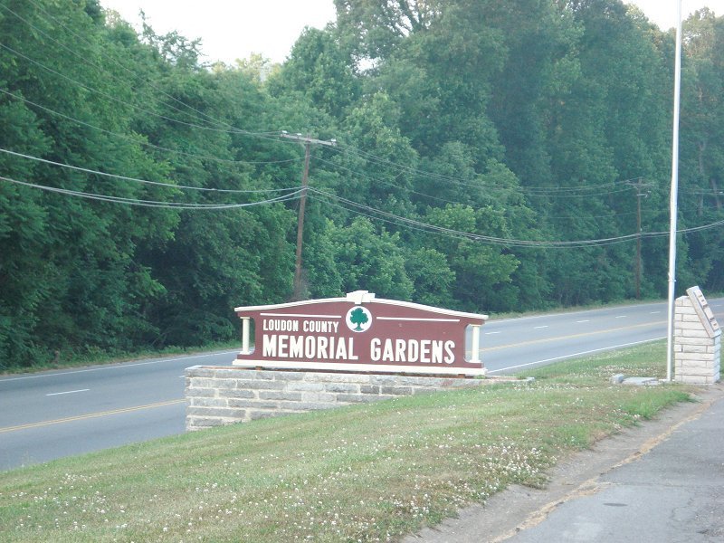 Loudon County Memorial Gardens