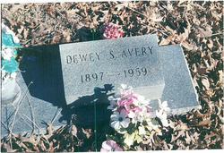 Dewey Sebastin Avery 