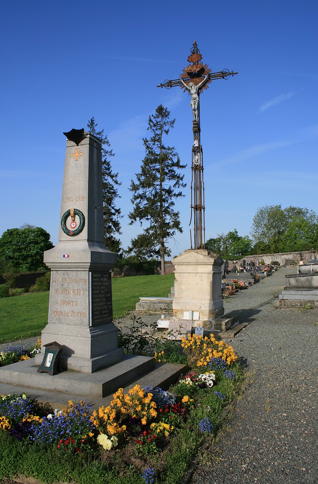 Monchy Humières Communal Cemetery