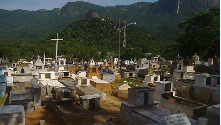 Cemiterio Raiz da Serra