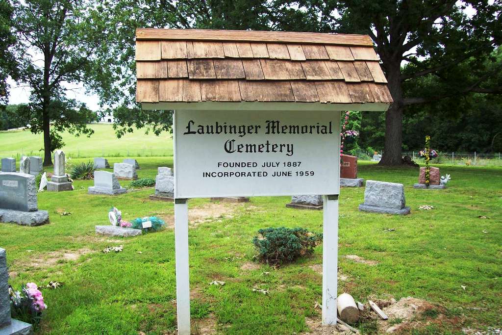 Laubinger Memorial Cemetery