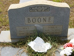 Lydia Lisa <I>Bloodworth</I> Boone 