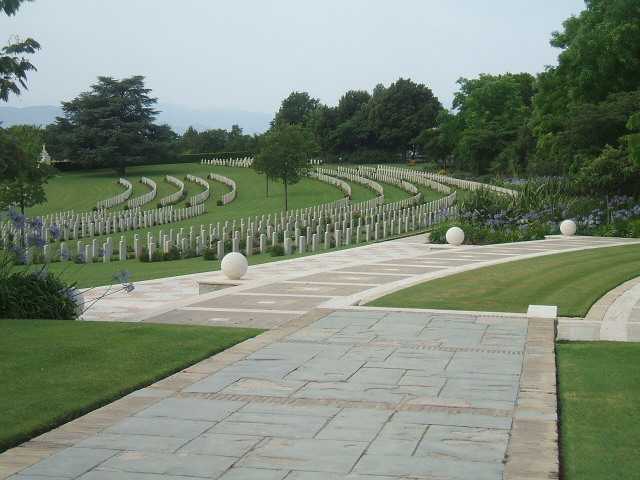Sangro River War Cemetery