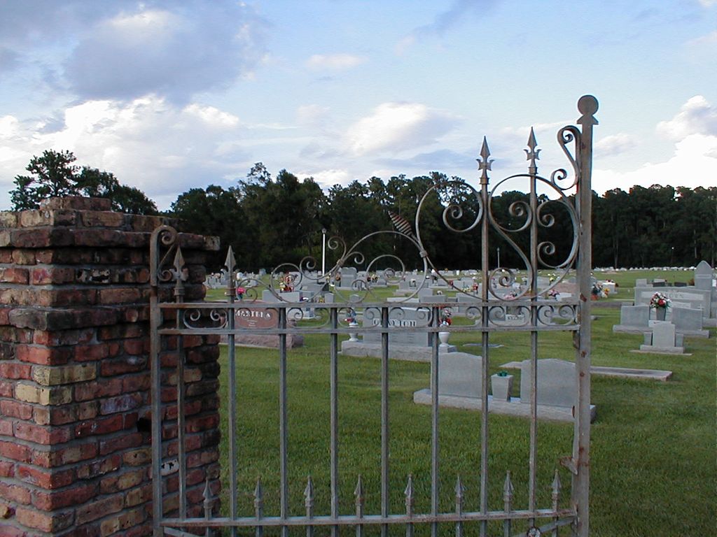 Holly Gardens Cemetery
