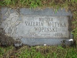Valeria <I>Pabian</I> Wopinski 