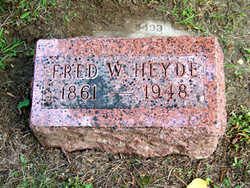 Fred W Heyde 