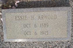 Essie Mae <I>Howell</I> Arnold 