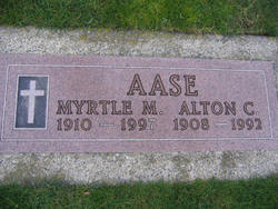 Myrtle Mae <I>Brown</I> Aase 