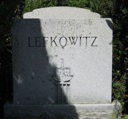 Lester Lefkowitz 
