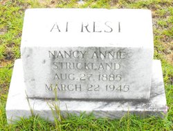 Nancy Ann “Annie” <I>Dearman</I> Strickland 