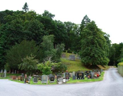 Tomnahurich Cemetery