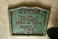 Maud Victoria <I>Johnson</I> Curtis 