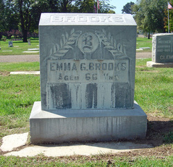Emma Brooks 