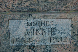 Minnie Sasser 
