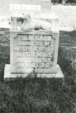 Marie Hildegard Ausdemore 