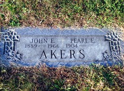 Pearl E. Akers 