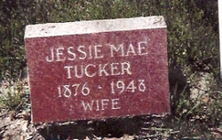 Jessie Mae <I>Gibbs</I> Tucker 
