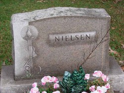 Anna Marie <I>Petersen</I> Nielsen 
