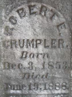 Robert E Crumpler 