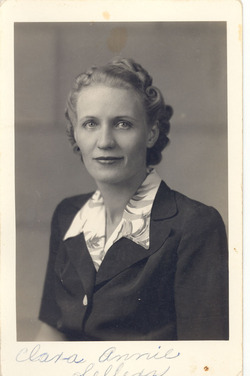 Clara Annie <I>Kirschke</I> Crawford 