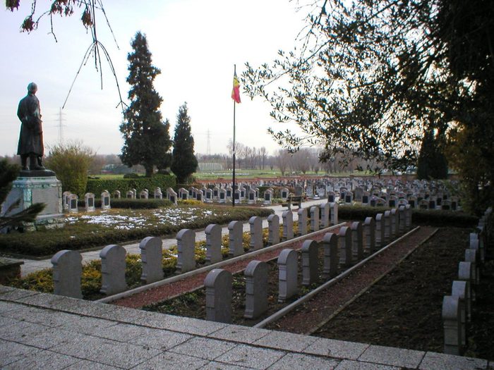 Dendermonde Communal Cemetery and Extension