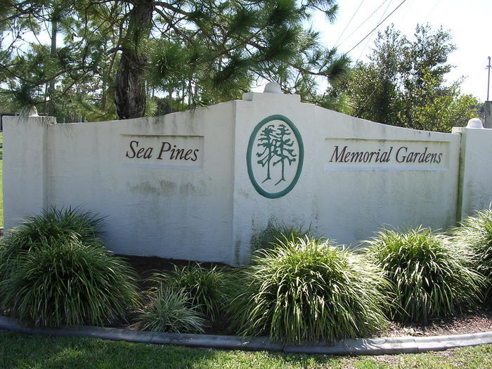 Sea Pines Memorial Gardens