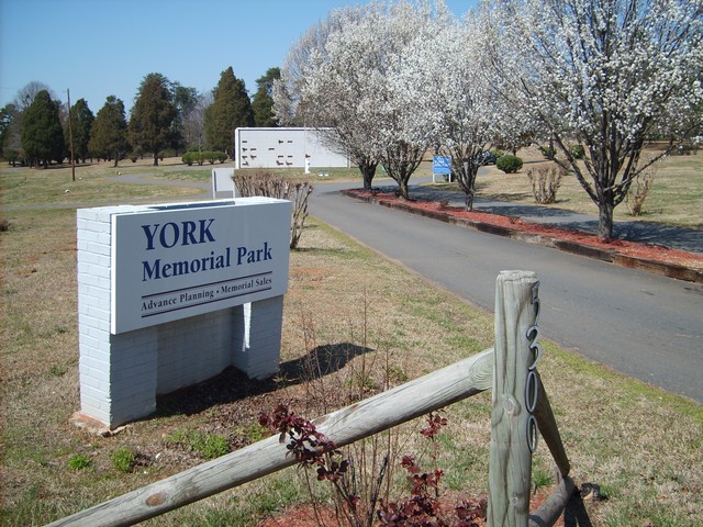 York Memorial Park