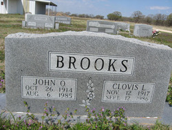 Clovis Lavern <I>Cofer</I> Brooks 