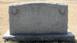 Chalmer W Winner 