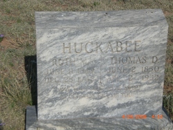 Thomas D Huckabee 