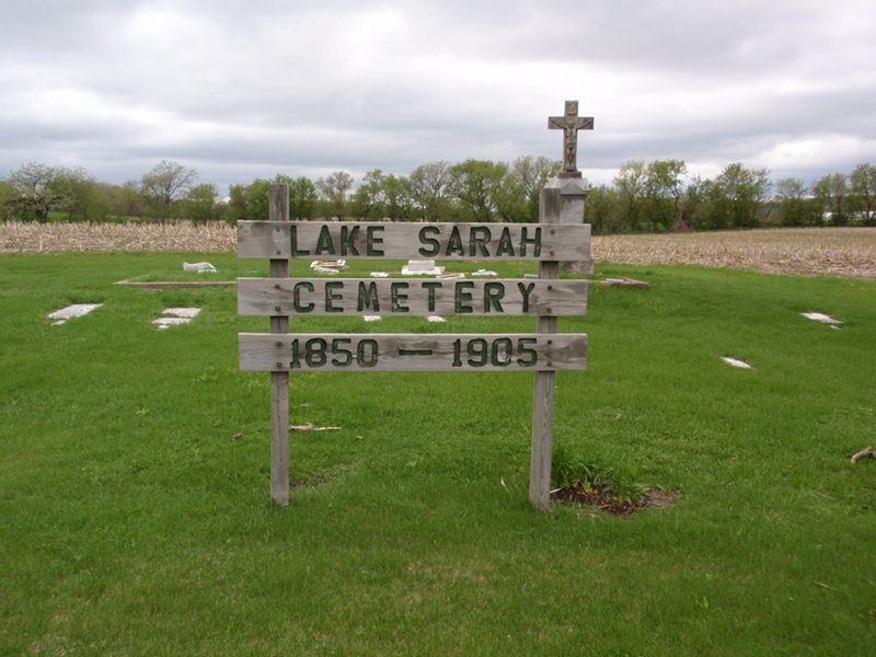 Lake Sarah Cemetery
