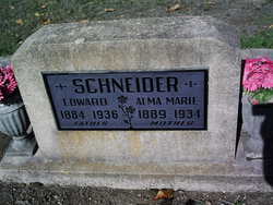 Alma Marie <I>Marx</I> Schneider 