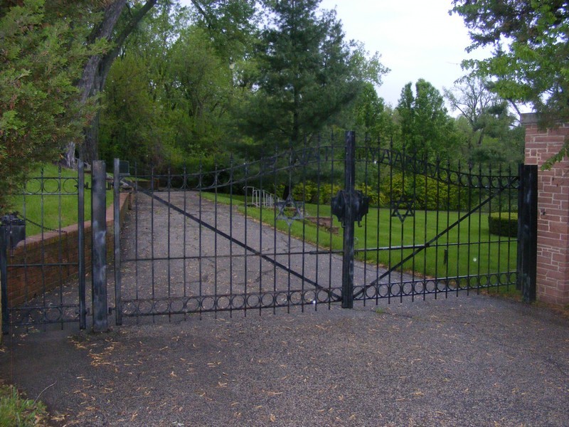 Bnai Sholem Cemetery