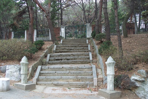 Foreigners Cemetery