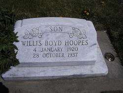 Willis Boyd Hoopes 