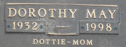 Dorothy May “Dottie” <I>McDonald</I> Huffman 