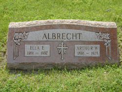 Ella Elisabeth <I>Ihlenfeld</I> Albrecht 