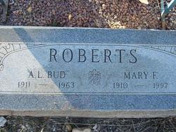 Mary Frances <I>Rienhardt</I> Roberts 
