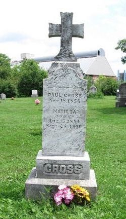 Paul “Napoleon LaCroix” Cross 