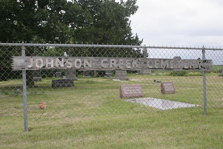 Johnson Creek Cemetery