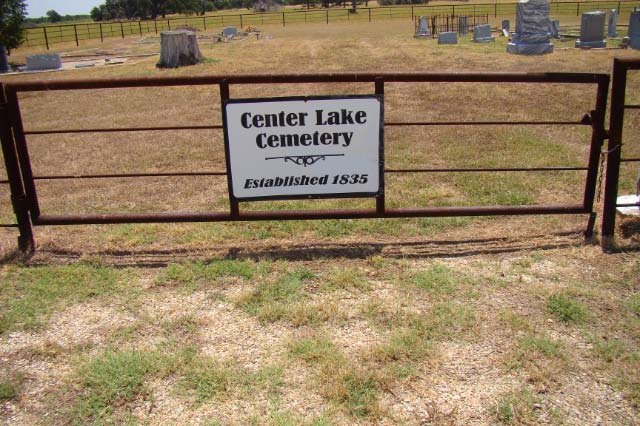 Center Lake Cemetery