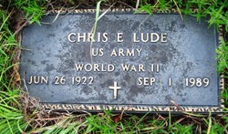 Chris E. Lude 