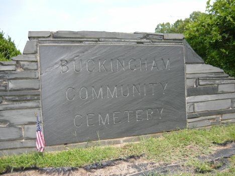 Buckingham Community Cemetery